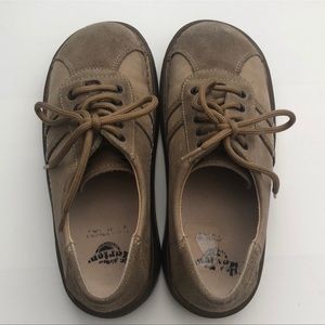 Dr Marten Oxford size 5, 37 or UK 4, fits like 6-6.5. Good condition